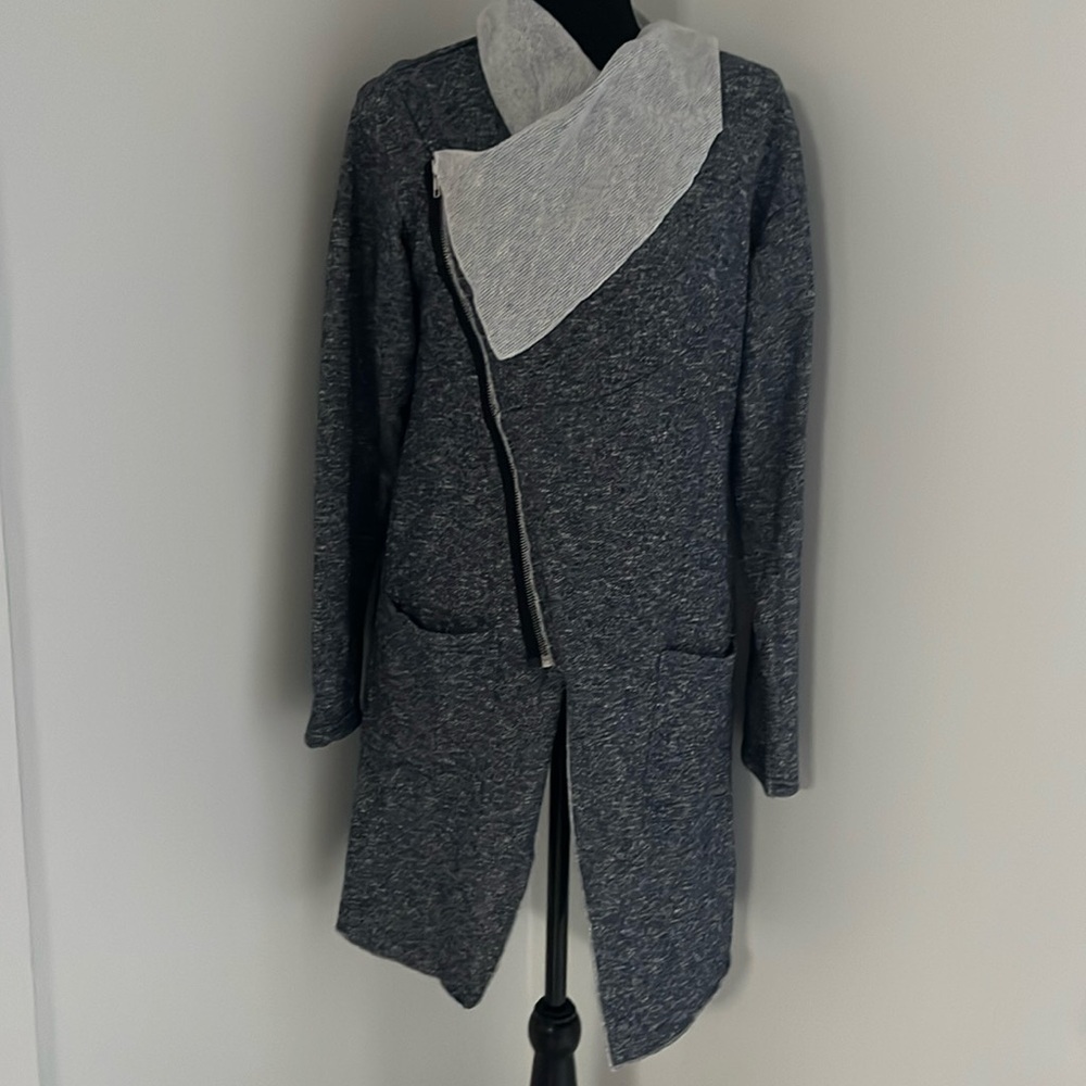 NWT Style Dome Chaquet